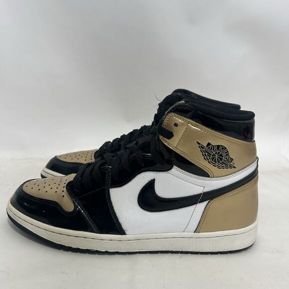 Nike Air Jordan 1 Retro High OG NRG “Patent Gold Toe" - Picture 5 of 13
